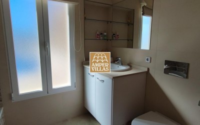 Fantastic villa with panoramic sea views.